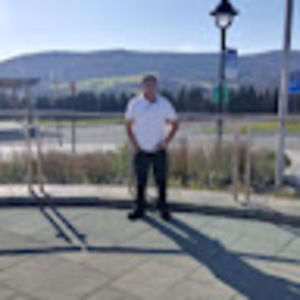 Meet your Posher, Leonel